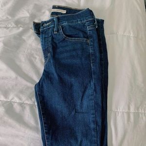 Levi’s super high rise dark skinny jeans